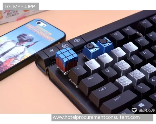 和平精英装备选购指南：适合游戏的机械键盘推荐与评测